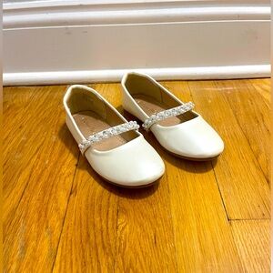 Girl’s Dress Flats